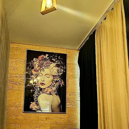 Center Lux Marijana ノヴィ・サド