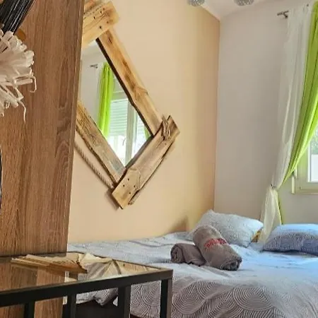 Center Lux Marijana Apartment Novi Sad