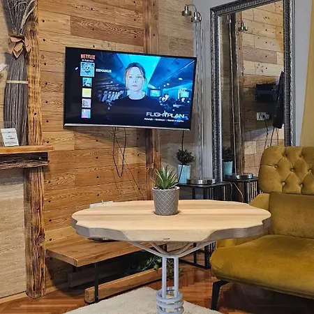 Center Lux Marijana ノヴィ・サド